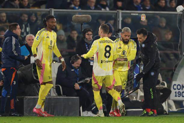 1738980364835089277.jpg 2198275602-612x612.jpg