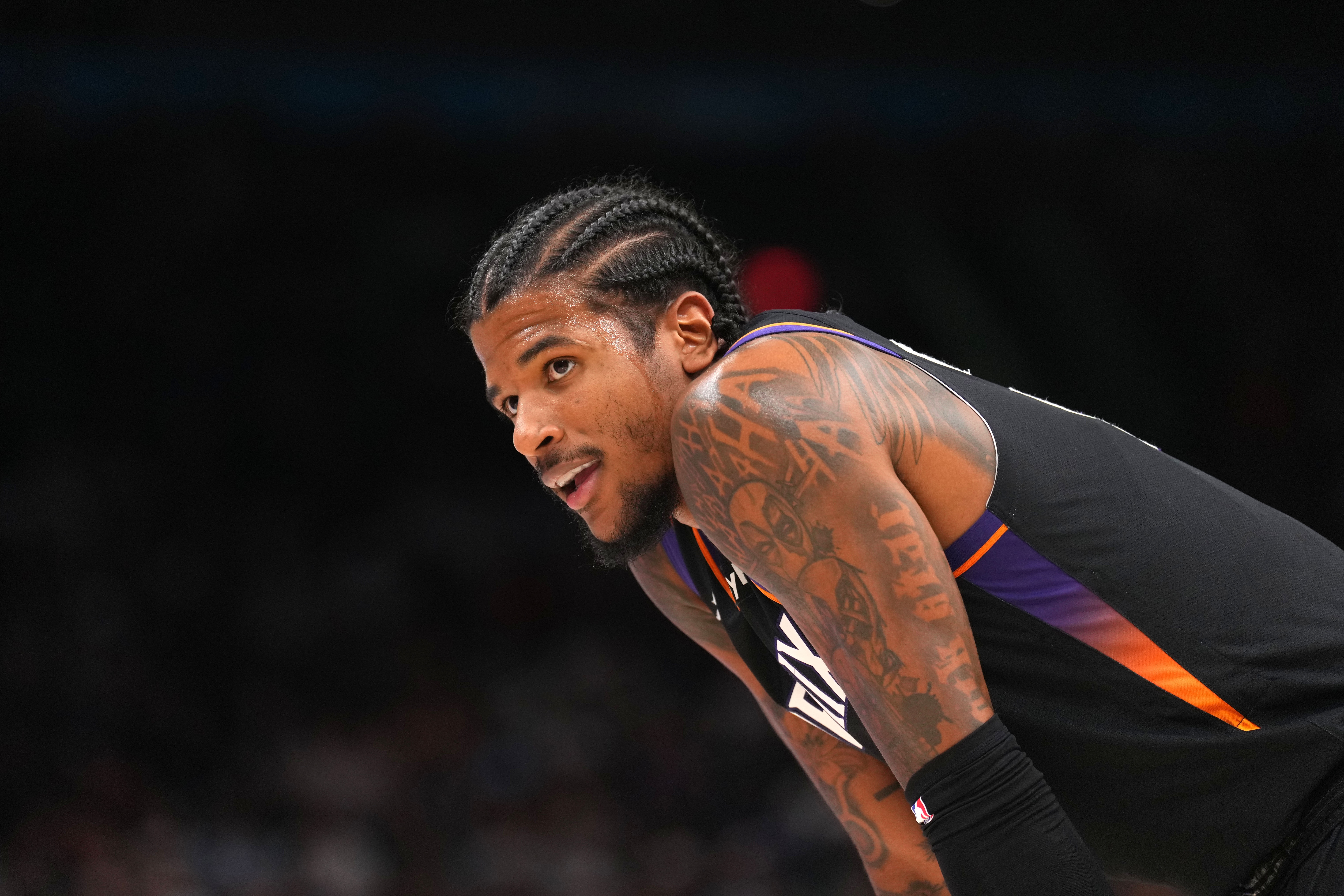 九游会下载-被DNP近一节半！杰伦·格林仅打20分钟10中3&amp;三分5中0得8分4失误